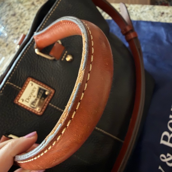 Dooney & Bourke Black Pebbled Leather Purse - Picture 4 of 16